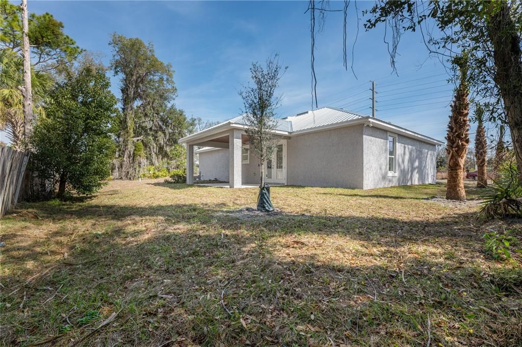 For Sale: $375,000 (3 beds, 2 baths, 1546 Square Feet)