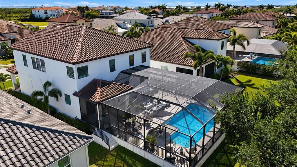 En Venta: $1,300,000 (4 camas, 3 baños, 3213 Pies cuadrados)