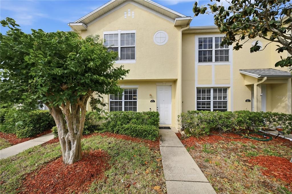 For Sale: $235,000 (3 beds, 2 baths, 1596 Square Feet)