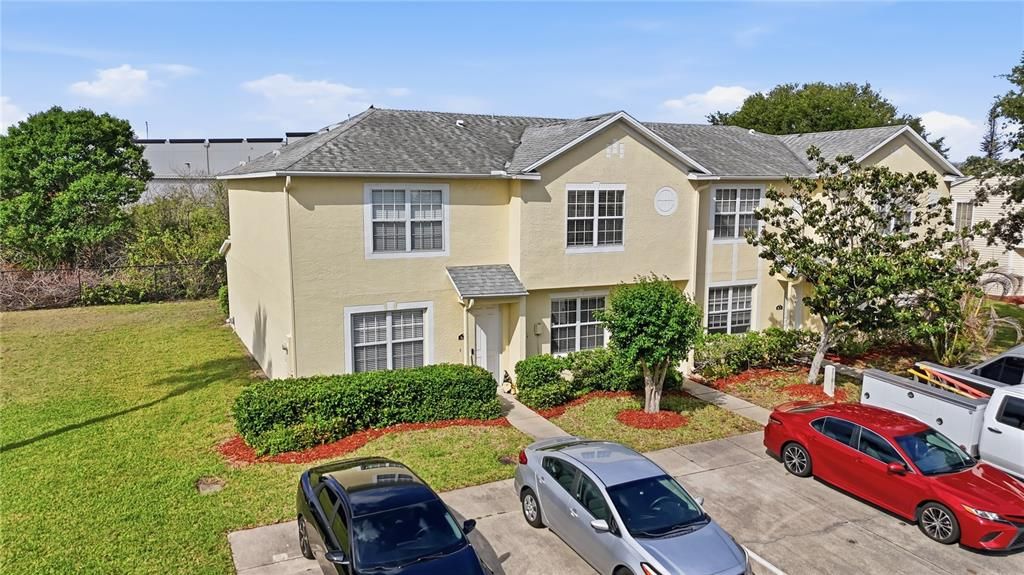 For Sale: $235,000 (3 beds, 2 baths, 1596 Square Feet)