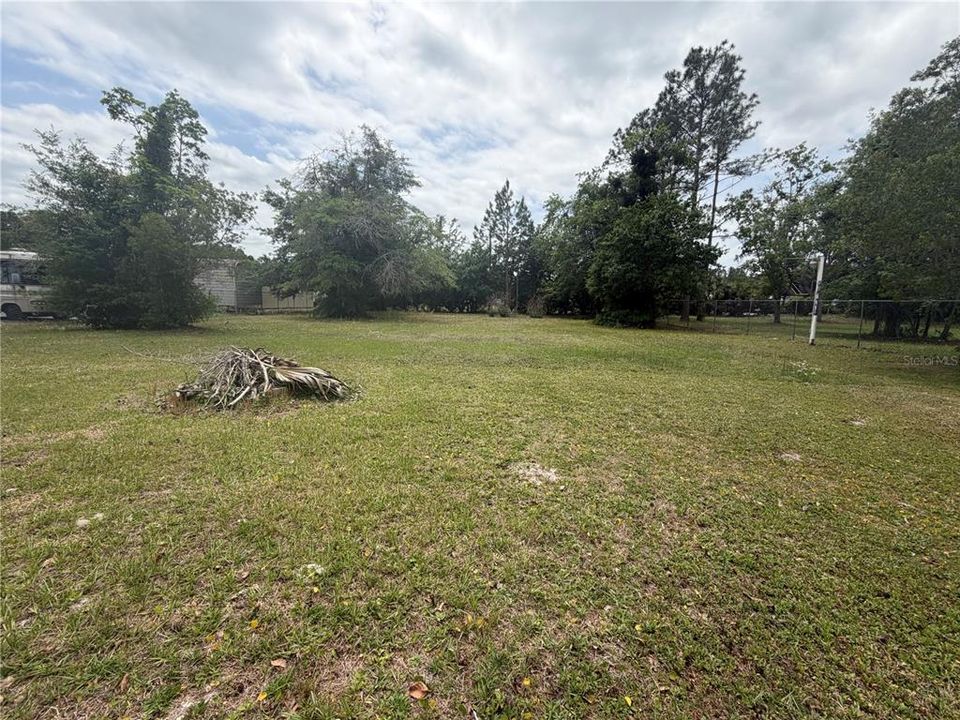 For Sale: $157,000 (2 beds, 2 baths, 1152 Square Feet)