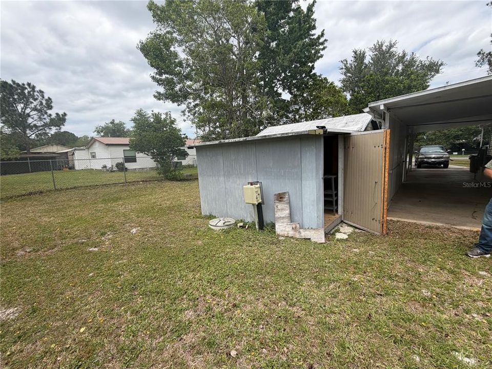 For Sale: $157,000 (2 beds, 2 baths, 1152 Square Feet)