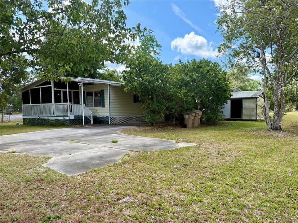 For Sale: $157,000 (2 beds, 2 baths, 1152 Square Feet)