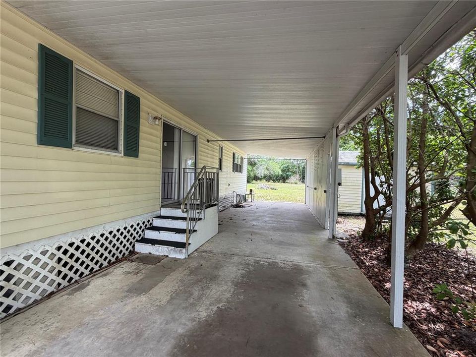For Sale: $157,000 (2 beds, 2 baths, 1152 Square Feet)