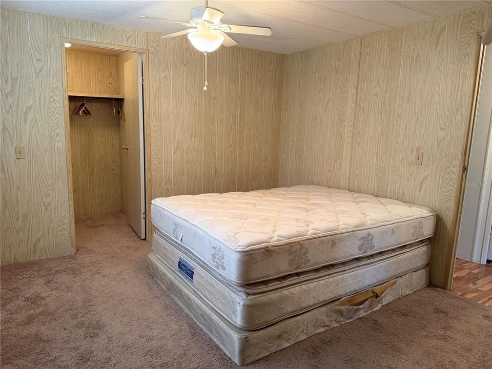 For Sale: $157,000 (2 beds, 2 baths, 1152 Square Feet)