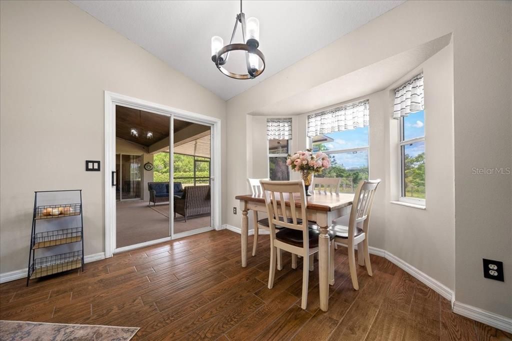 For Sale: $569,900 (3 beds, 2 baths, 2208 Square Feet)