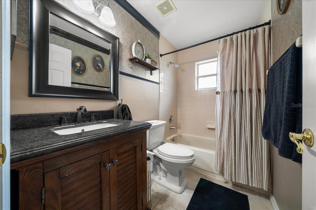 For Sale: $569,900 (3 beds, 2 baths, 2208 Square Feet)