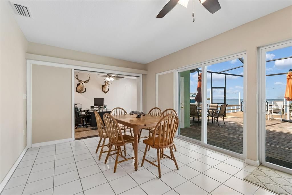 Active With Contract: $1,099,999 (3 beds, 3 baths, 2124 Square Feet)