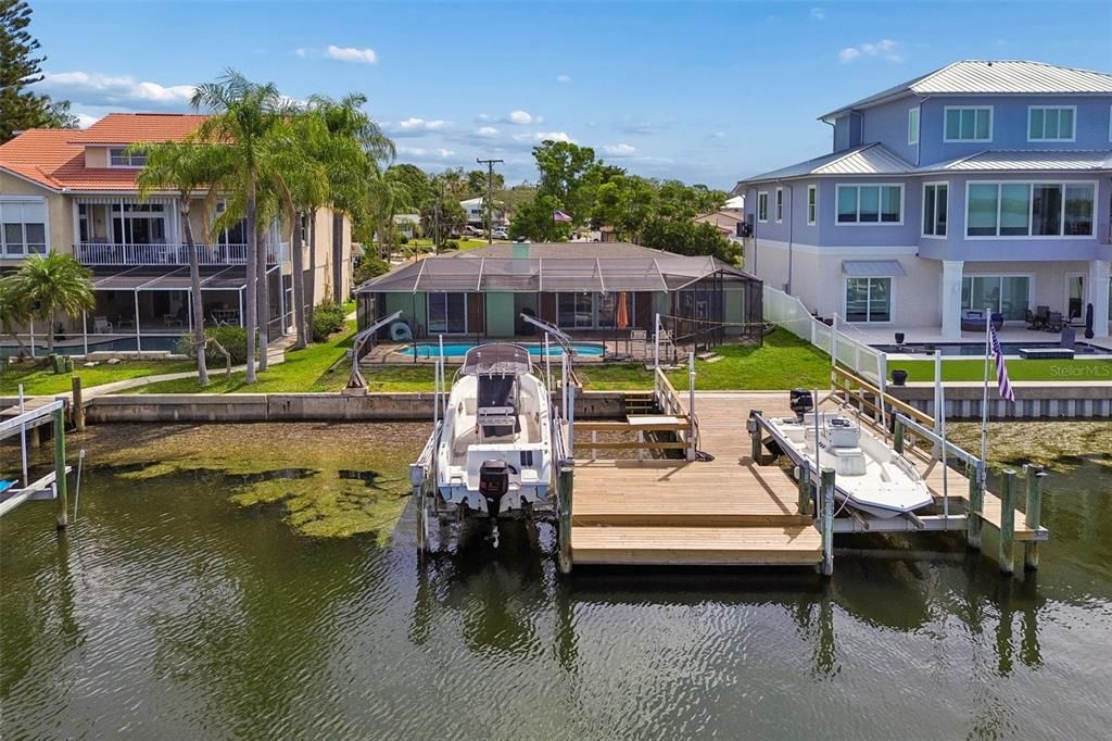 Active With Contract: $1,099,999 (3 beds, 3 baths, 2124 Square Feet)