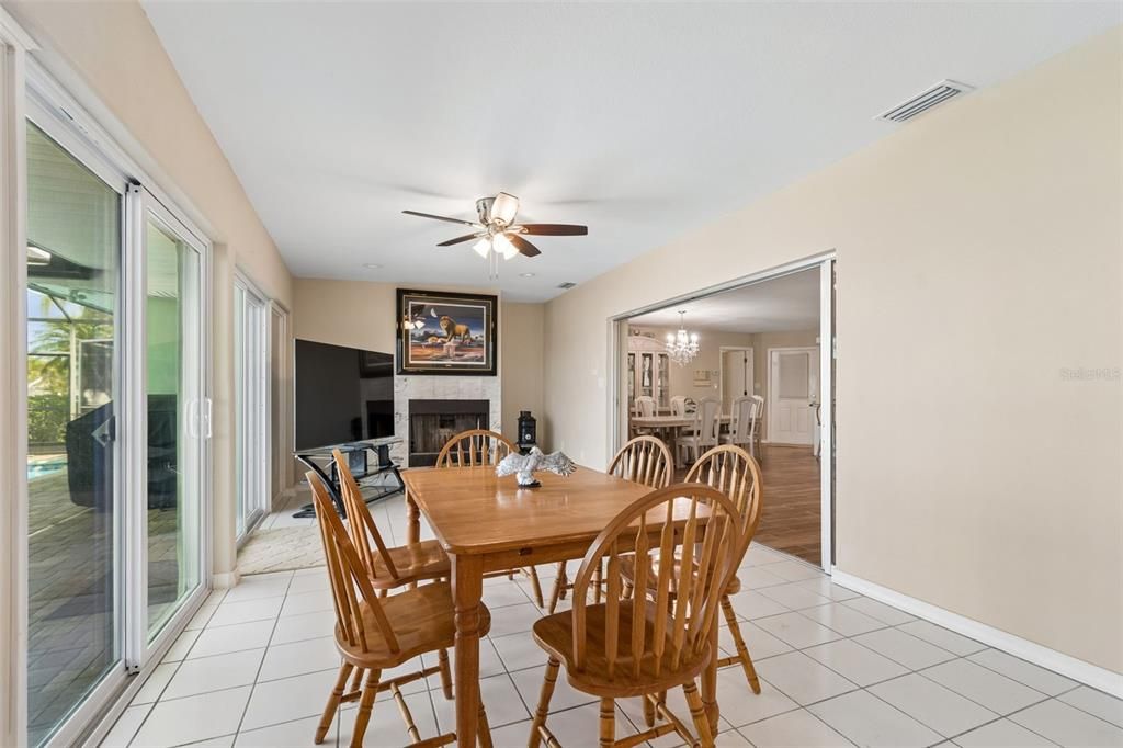 Active With Contract: $1,099,999 (3 beds, 3 baths, 2124 Square Feet)