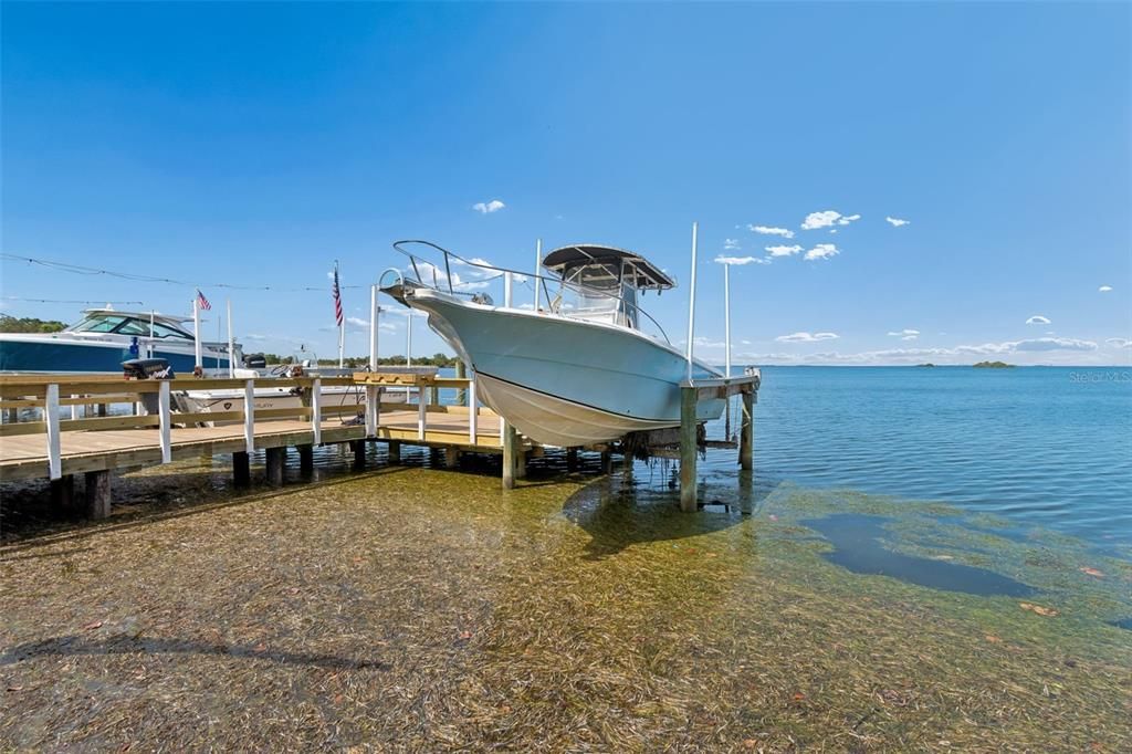 Active With Contract: $1,099,999 (3 beds, 3 baths, 2124 Square Feet)