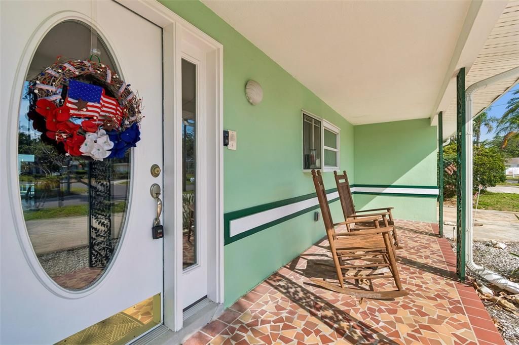 Active With Contract: $1,099,999 (3 beds, 3 baths, 2124 Square Feet)