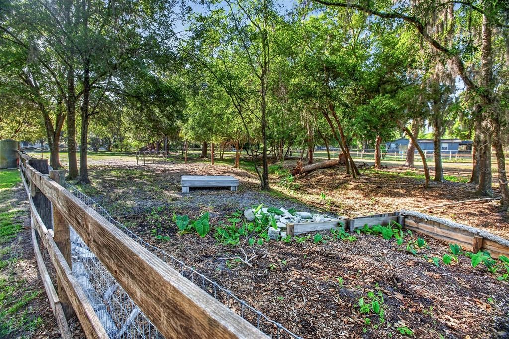 For Sale: $485,000 (1 beds, 1 baths, 1056 Square Feet)