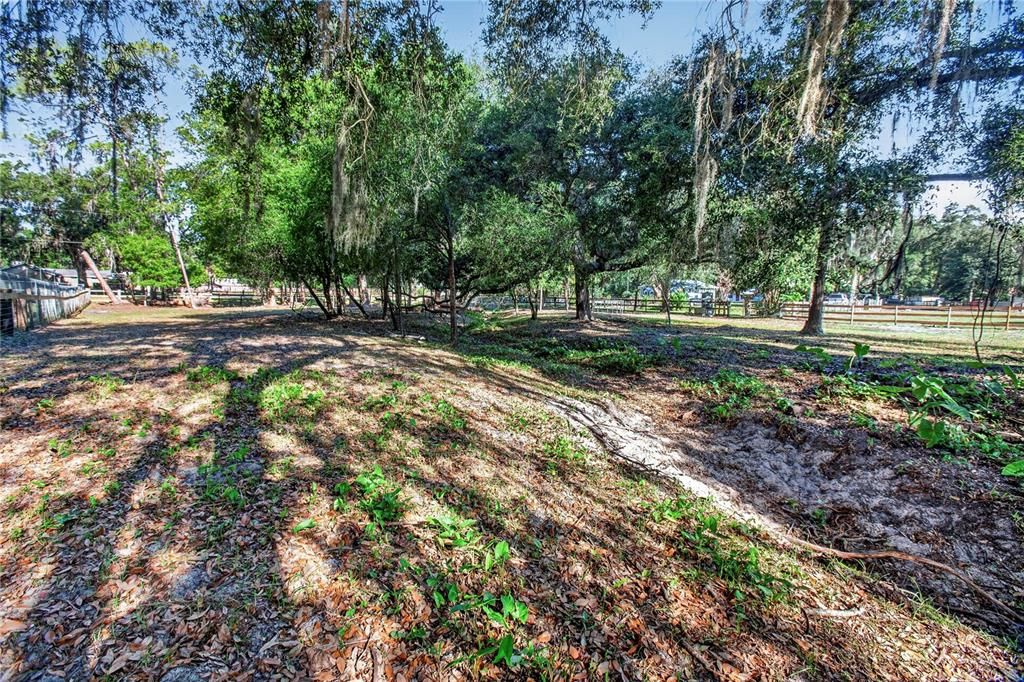 For Sale: $485,000 (1 beds, 1 baths, 1056 Square Feet)