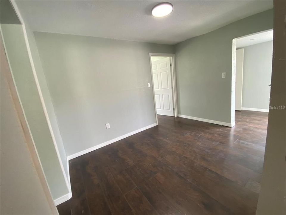 For Sale: $179,000 (3 beds, 1 baths, 768 Square Feet)