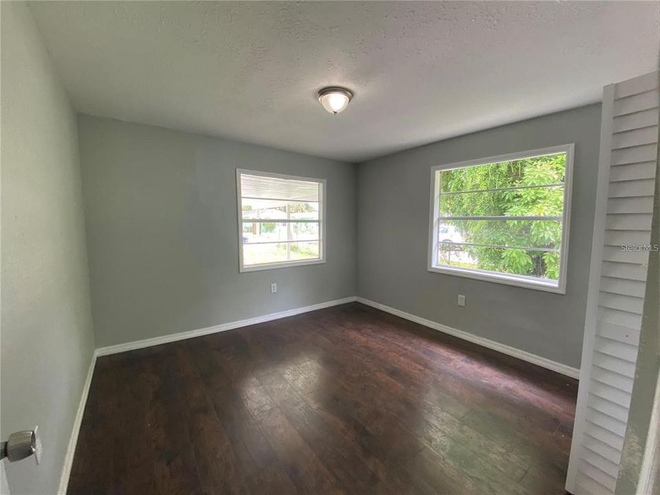 For Sale: $179,000 (3 beds, 1 baths, 768 Square Feet)