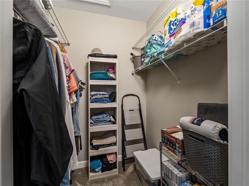 For Sale: $174,500 (2 beds, 2 baths, 949 Square Feet)