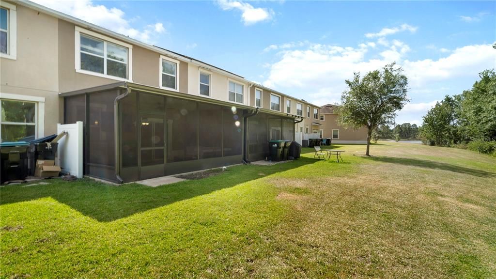 На продажу: $333,000 (3 спален, 2 ванн, 1626 Квадратных фут)