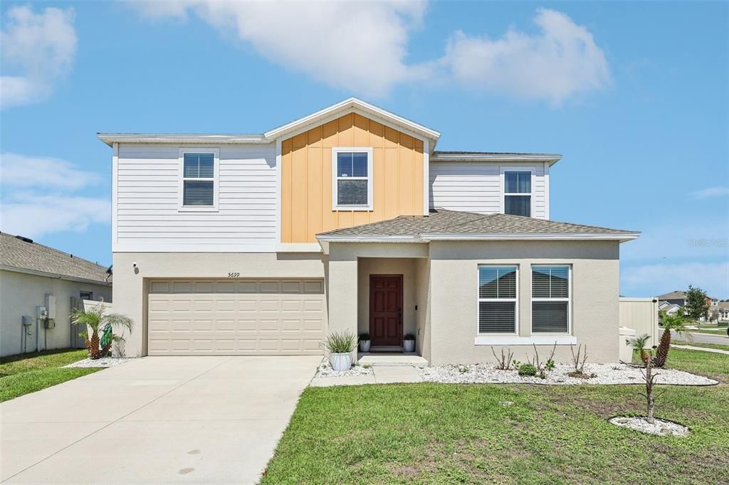 Active With Contract: $420,000 (5 beds, 3 baths, 2983 Square Feet)