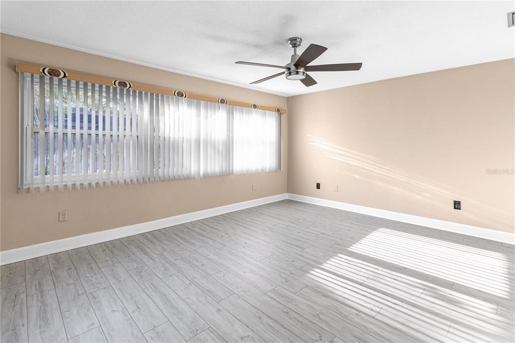 For Sale: $634,900 (5 beds, 3 baths, 2244 Square Feet)