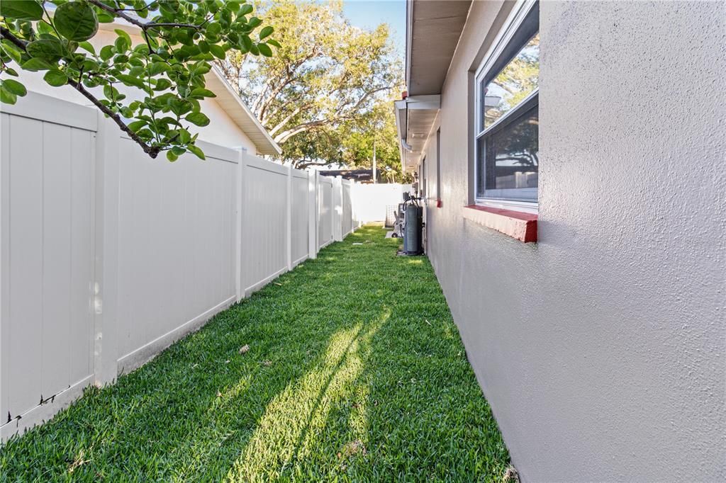 For Sale: $634,900 (5 beds, 3 baths, 2244 Square Feet)