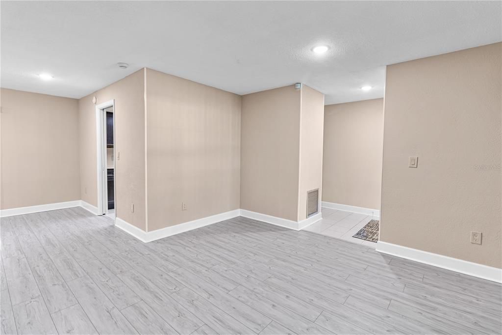 For Sale: $634,900 (5 beds, 3 baths, 2244 Square Feet)