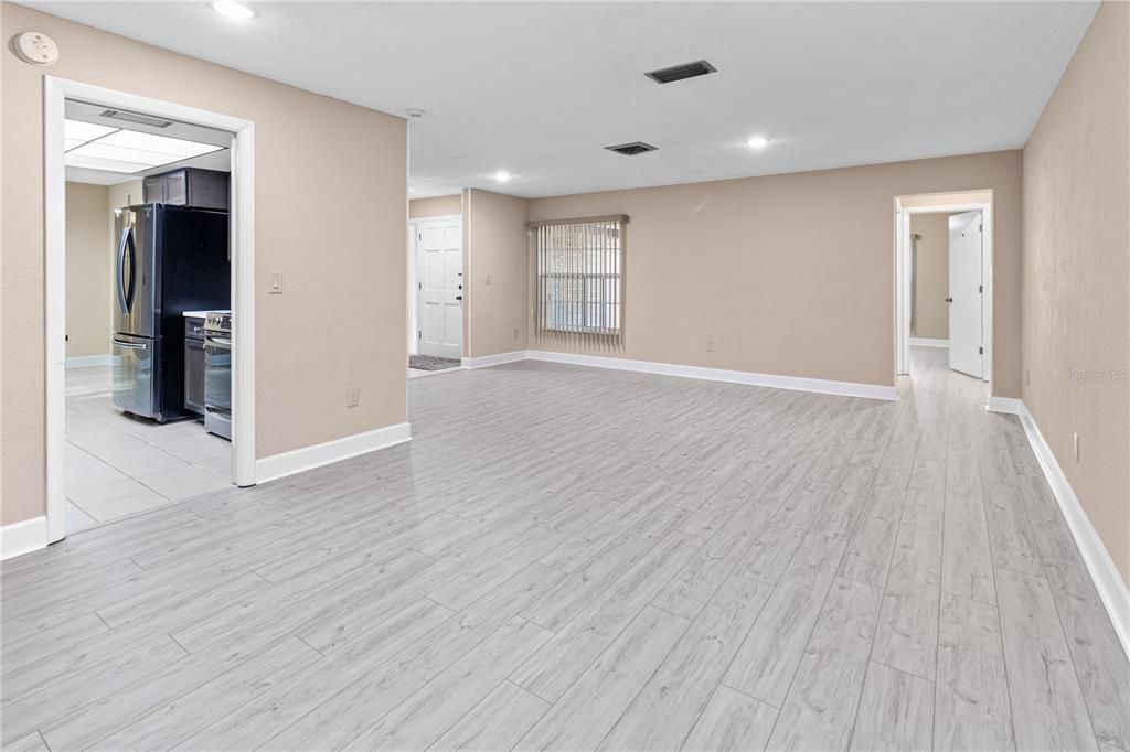 For Sale: $634,900 (5 beds, 3 baths, 2244 Square Feet)