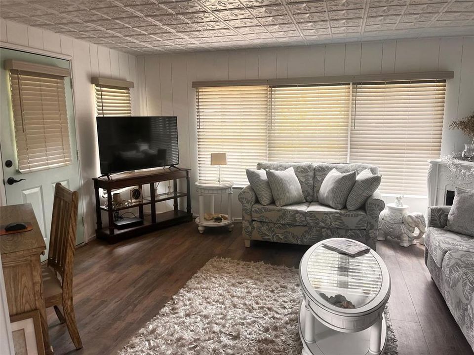 En Venta: $199,900 (2 camas, 2 baños, 1312 Pies cuadrados)