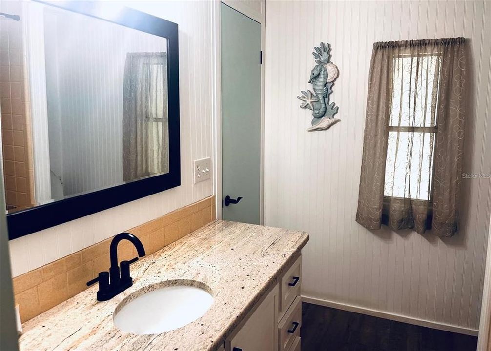 En Venta: $199,900 (2 camas, 2 baños, 1312 Pies cuadrados)