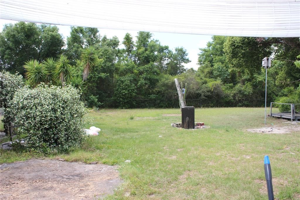 For Sale: $185,000 (3 beds, 1 baths, 1000 Square Feet)