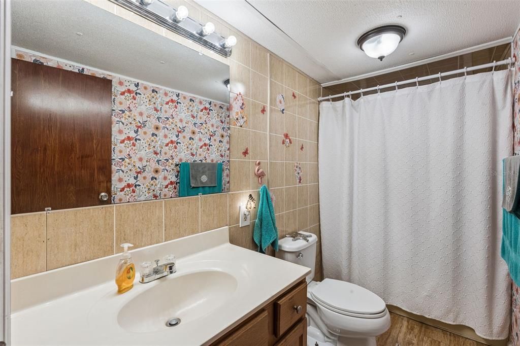 En Venta: $250,000 (3 camas, 2 baños, 924 Pies cuadrados)