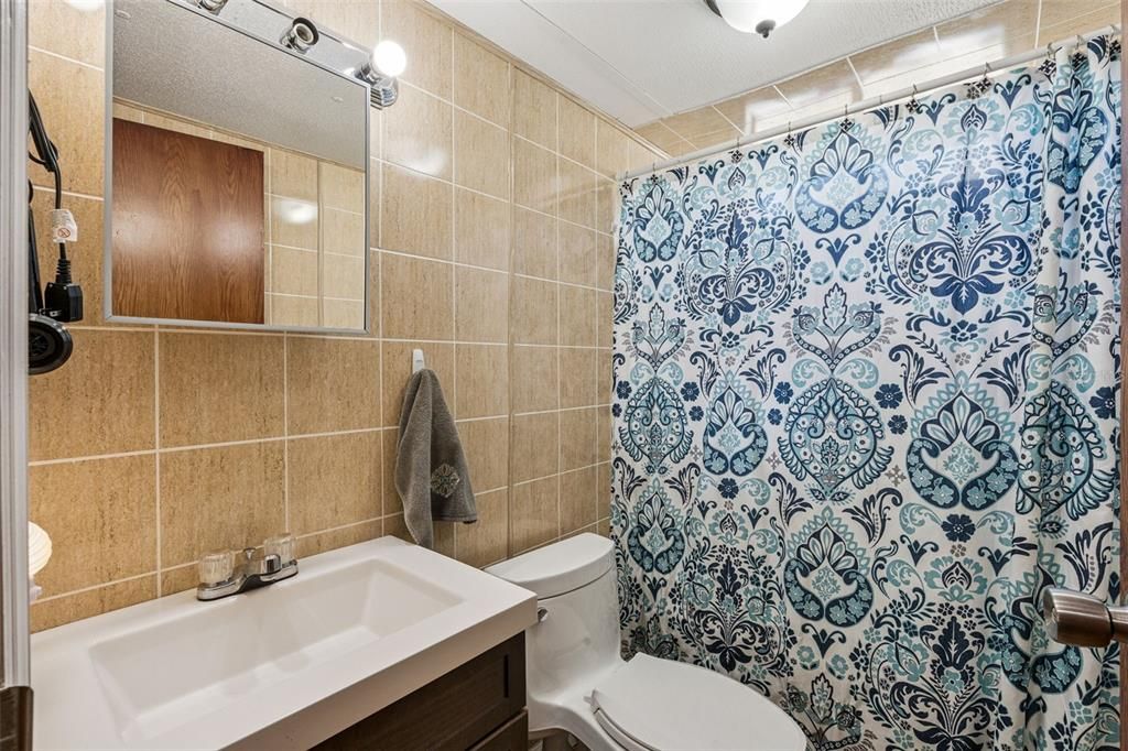 En Venta: $250,000 (3 camas, 2 baños, 924 Pies cuadrados)