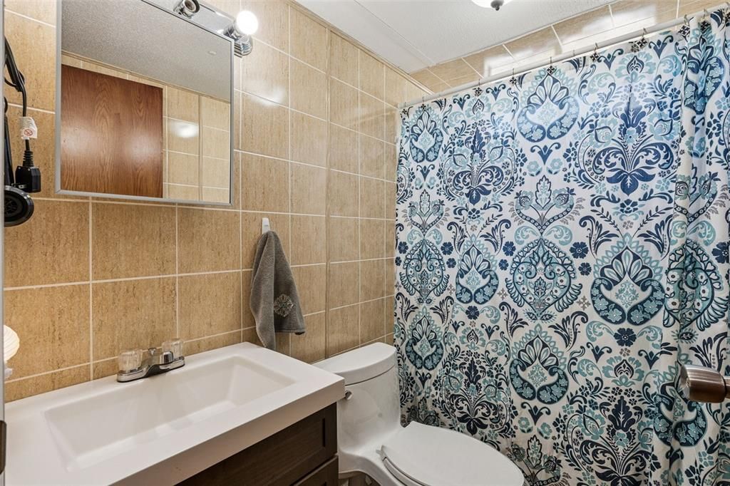 En Venta: $250,000 (3 camas, 2 baños, 924 Pies cuadrados)
