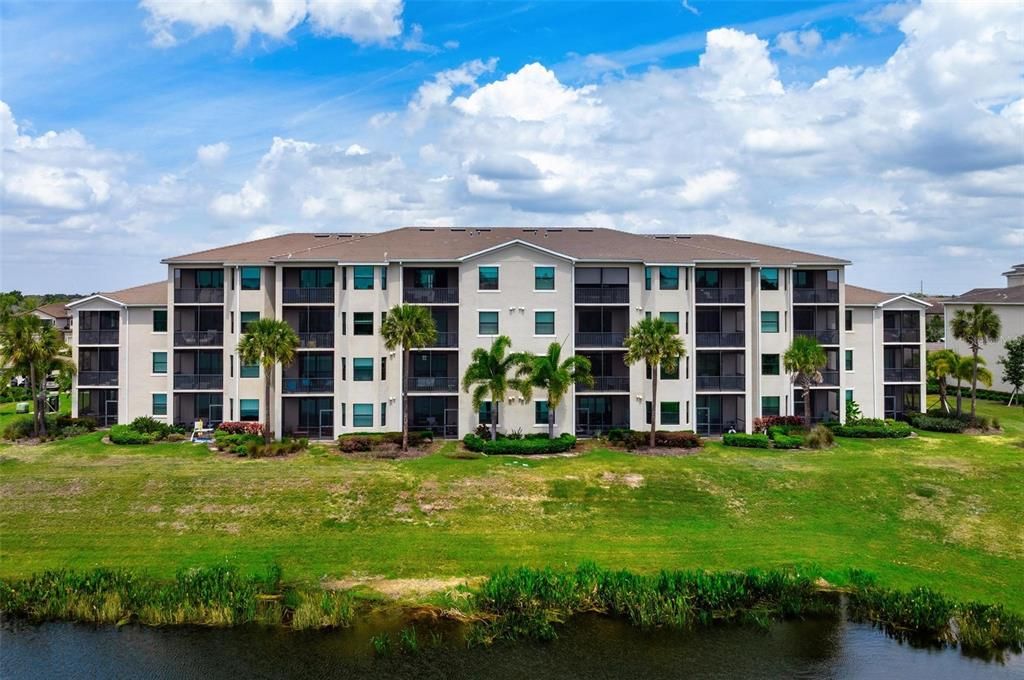 На продажу: $289,000 (2 спален, 2 ванн, 1121 Квадратных фут)
