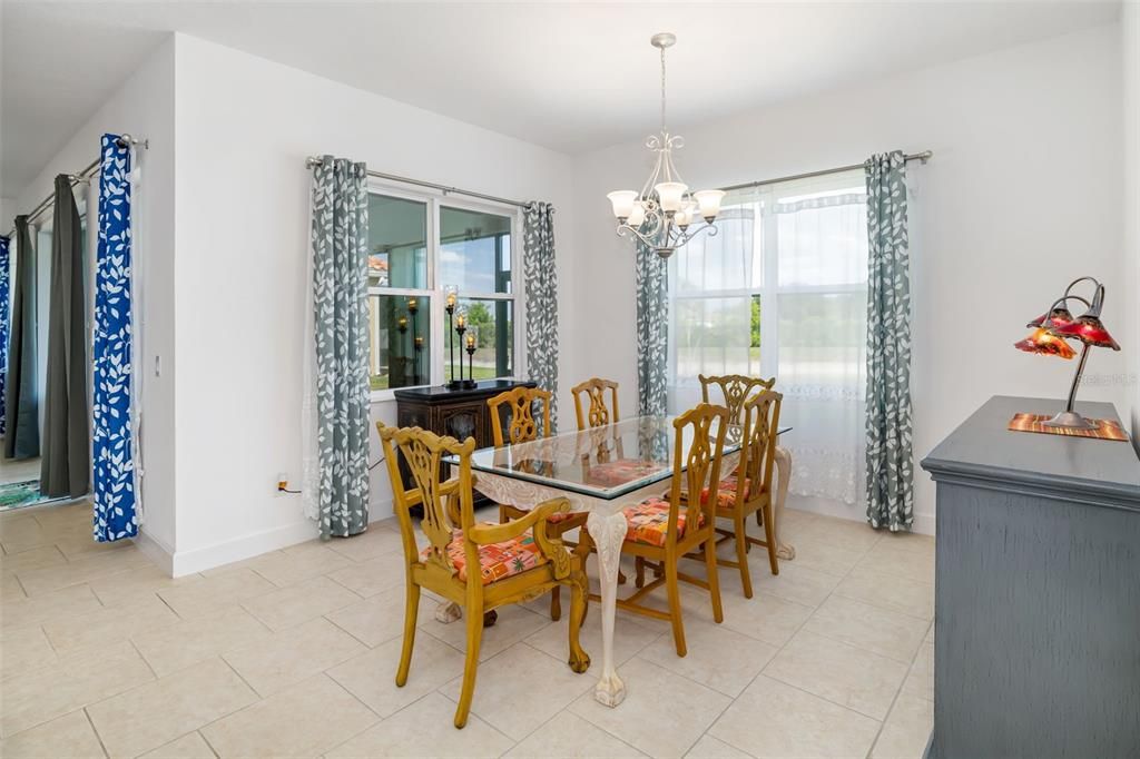 For Rent: $2,750 (3 beds, 3 baths, 2494 Square Feet)