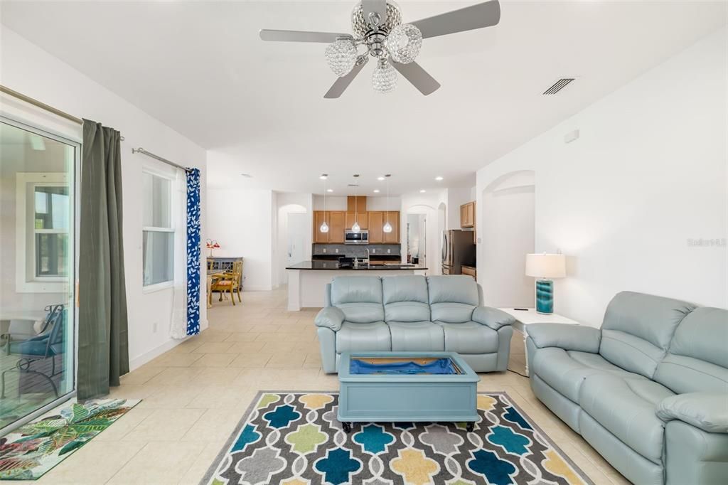 For Rent: $2,750 (3 beds, 3 baths, 2494 Square Feet)
