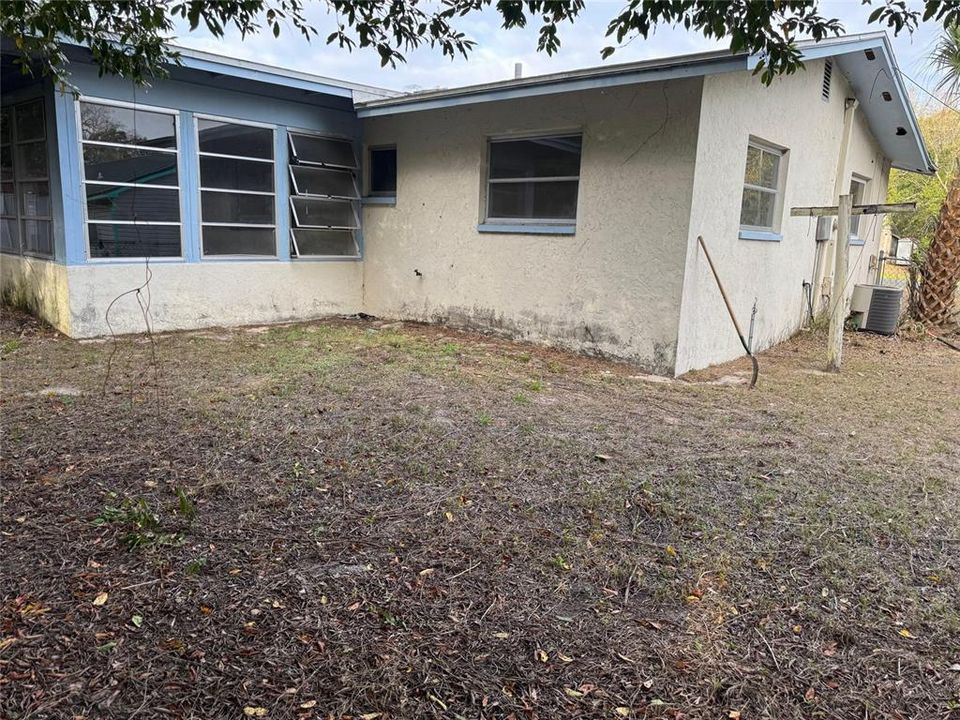 Activo con contrato: $118,000 (3 camas, 2 baños, 1125 Pies cuadrados)