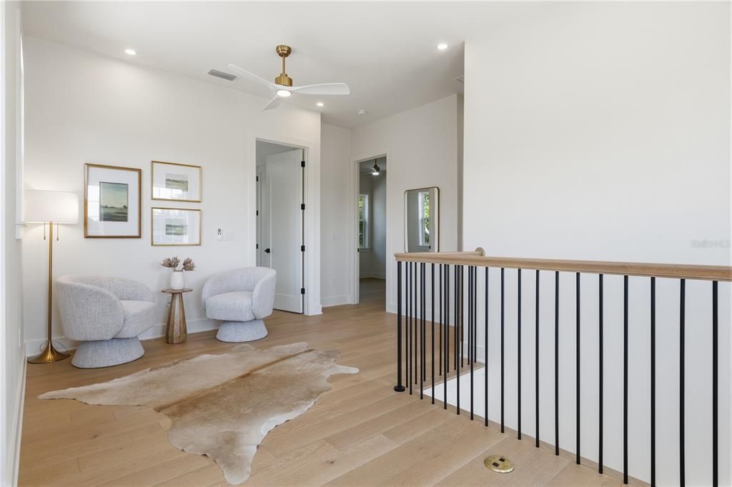 Activo con contrato: $1,395,000 (4 camas, 3 baños, 2916 Pies cuadrados)
