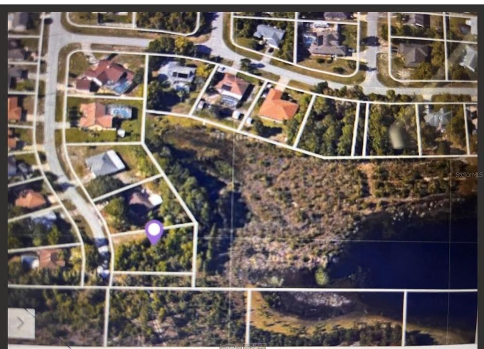 На продажу: $85,000 (0.45 acres)