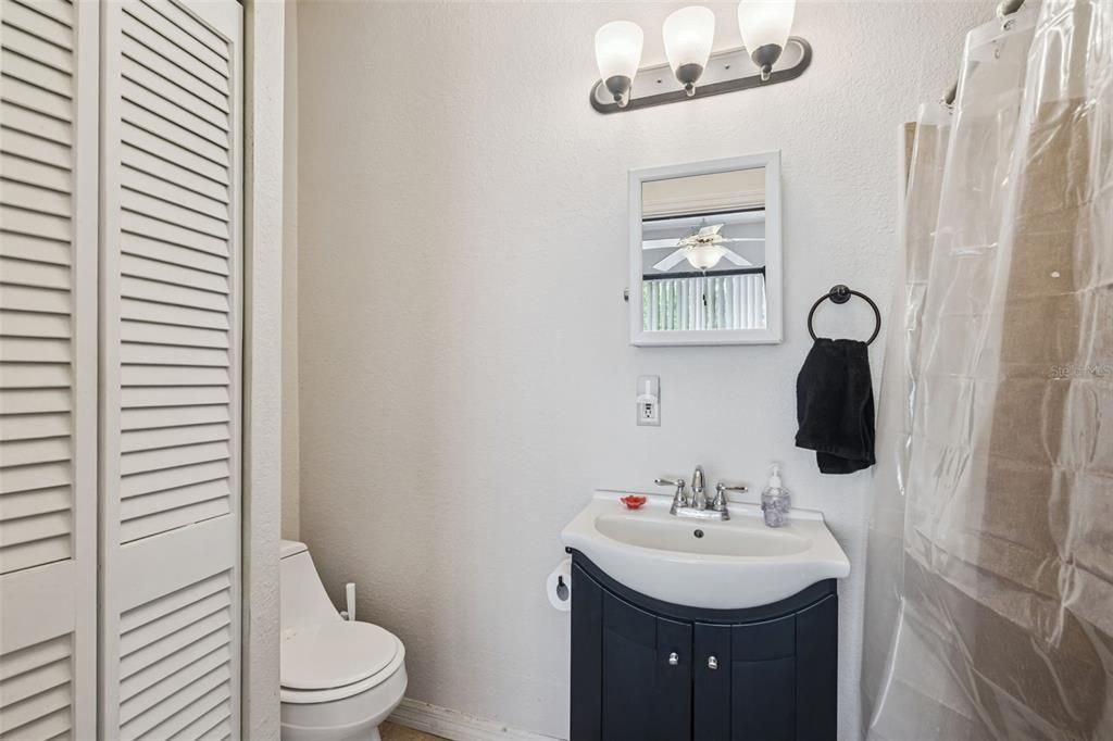 Activo con contrato: $225,000 (2 camas, 0 baños, 1064 Pies cuadrados)