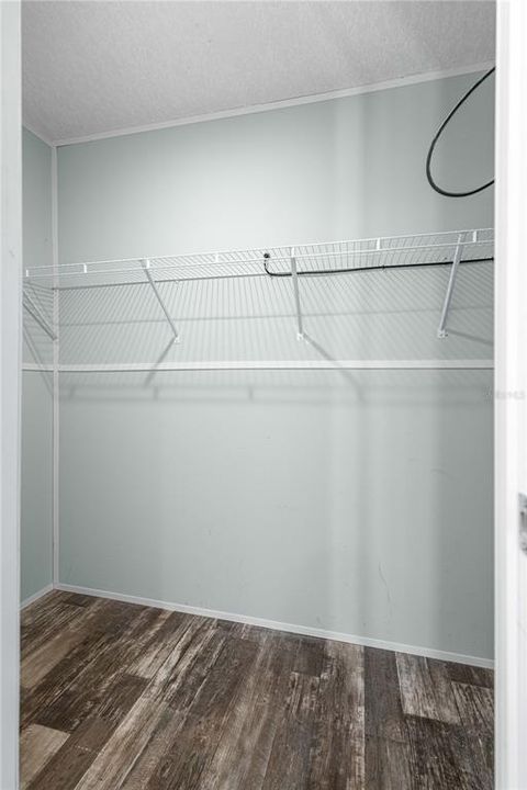 Active With Contract: $330,000 (3 beds, 2 baths, 1456 Square Feet)
