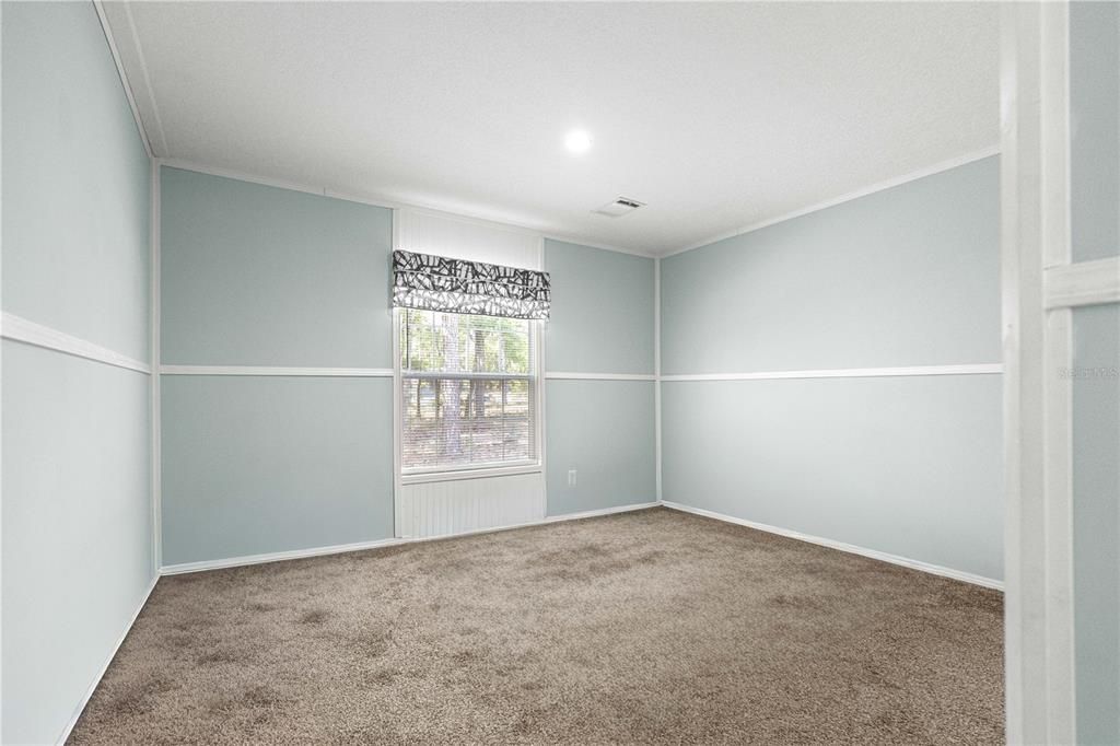 Active With Contract: $330,000 (3 beds, 2 baths, 1456 Square Feet)