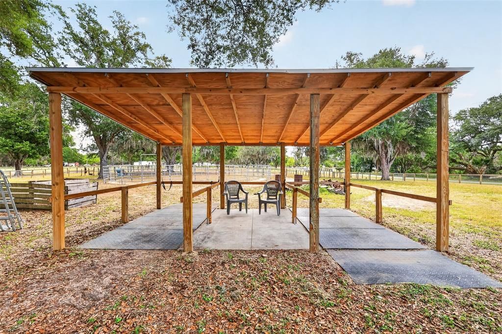For Sale: $760,000 (4 beds, 2 baths, 3022 Square Feet)