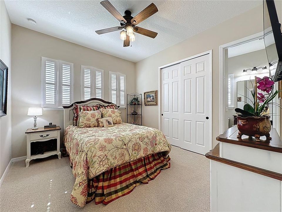 For Sale: $625,000 (3 beds, 3 baths, 2551 Square Feet)