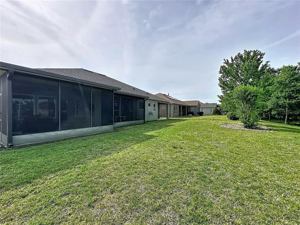 For Sale: $625,000 (3 beds, 3 baths, 2551 Square Feet)