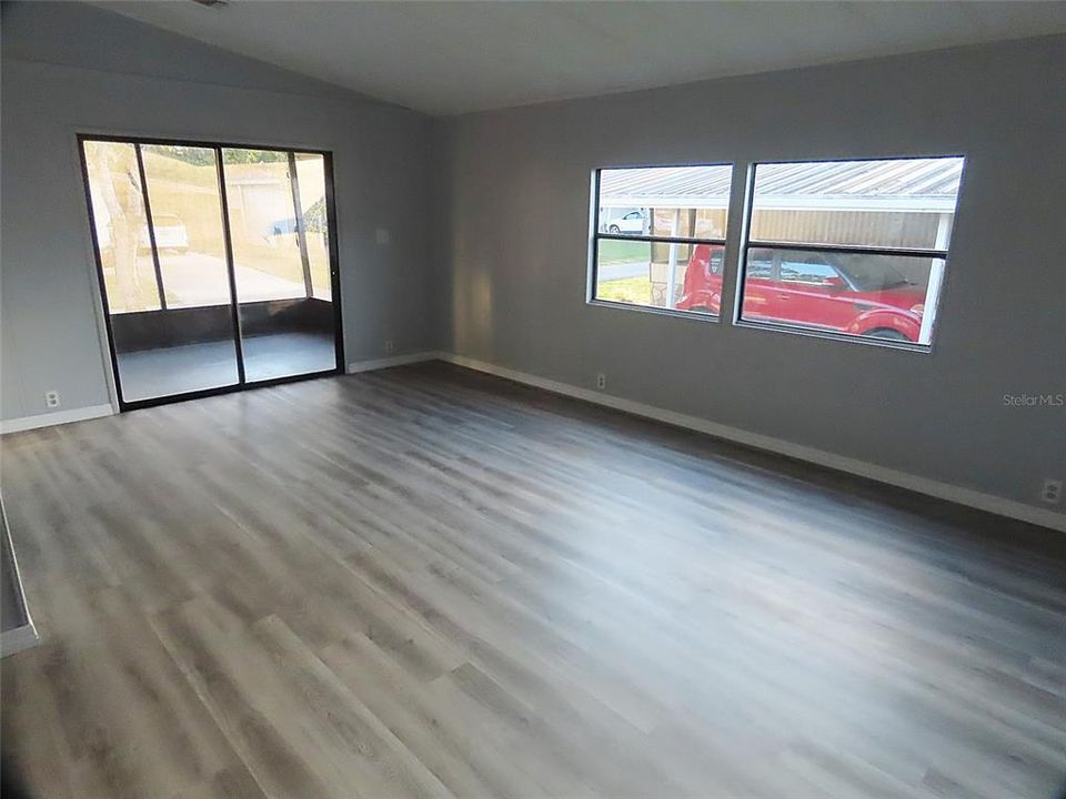 В аренду: $1,600 (2 спален, 2 ванн, 1080 Квадратных фут)