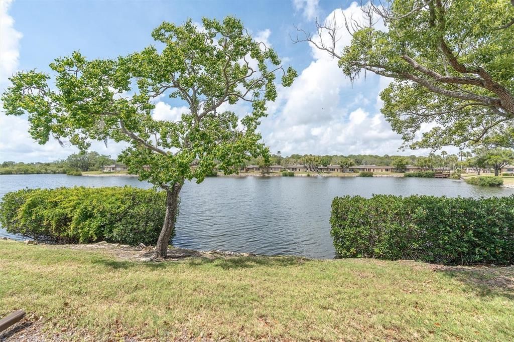 For Sale: $60,000 (2 beds, 1 baths, 975 Square Feet)