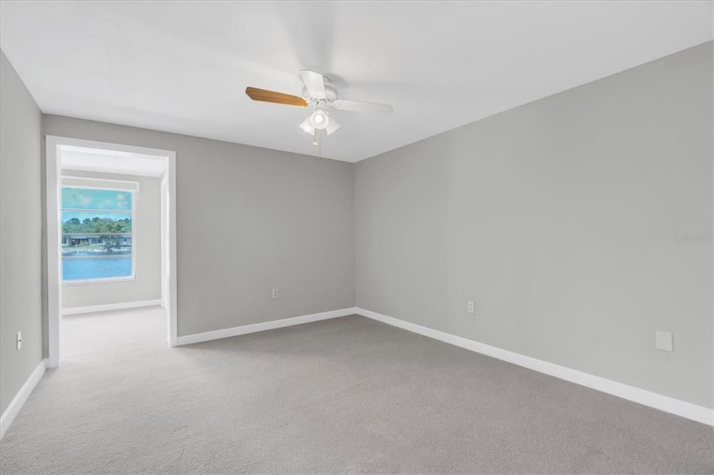 For Sale: $60,000 (2 beds, 1 baths, 975 Square Feet)