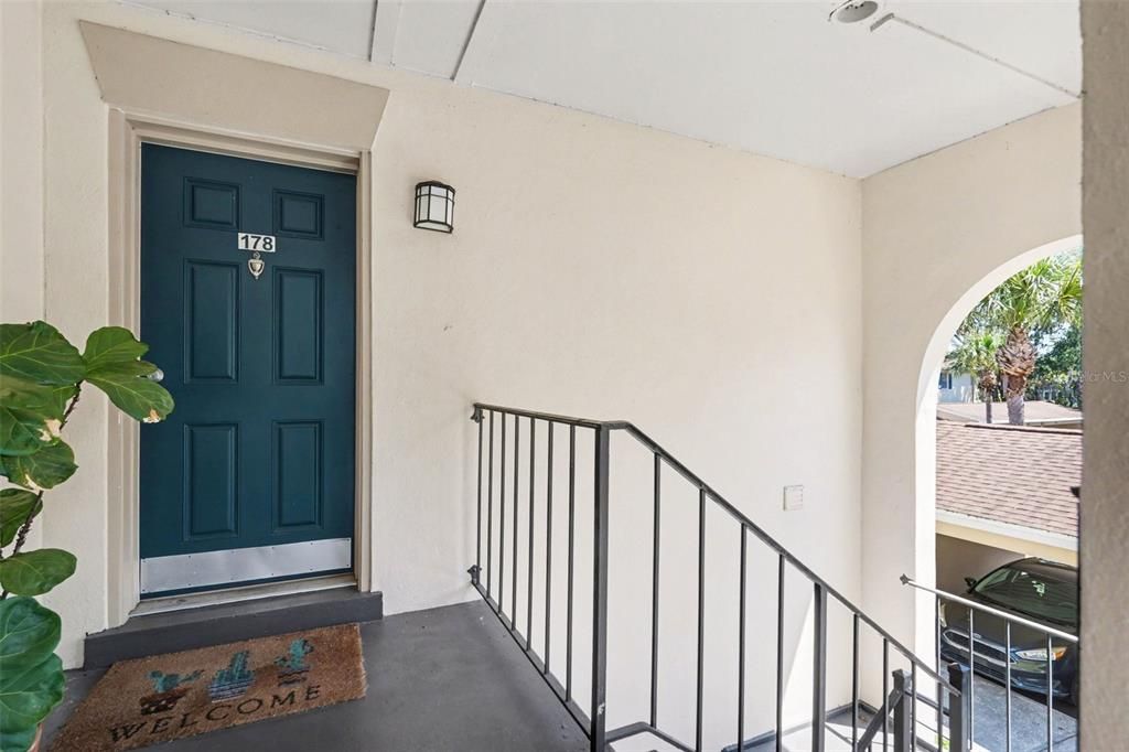For Rent: $2,000 (2 beds, 2 baths, 1190 Square Feet)