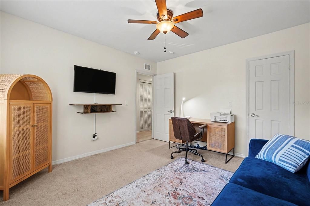 For Rent: $2,000 (2 beds, 2 baths, 1190 Square Feet)